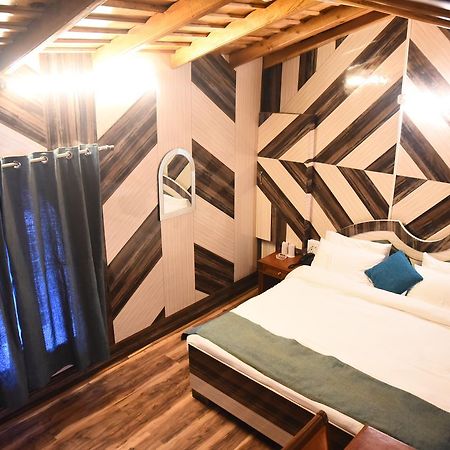 Hotel Skylark Nainital Exteriér fotografie