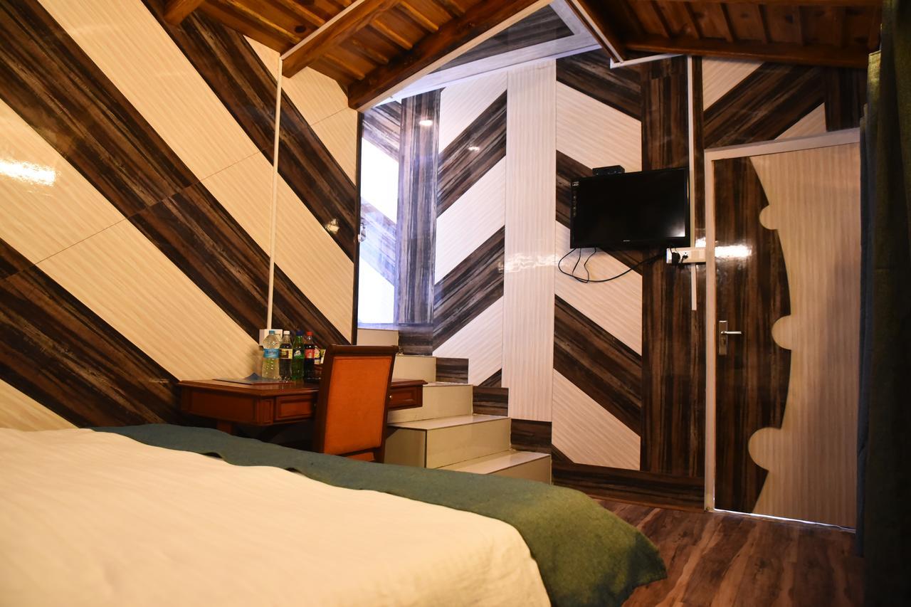 Hotel Skylark Nainital Exteriér fotografie
