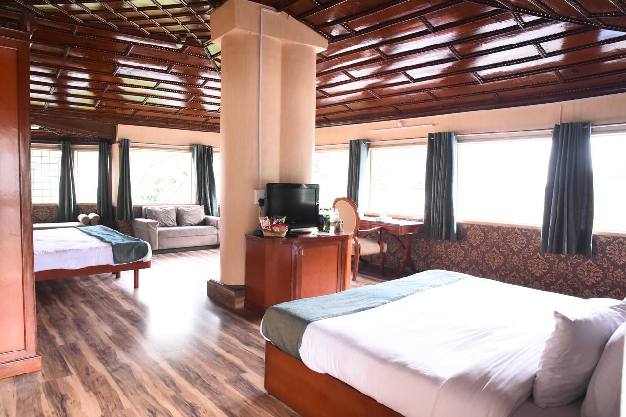 Hotel Skylark Nainital Exteriér fotografie