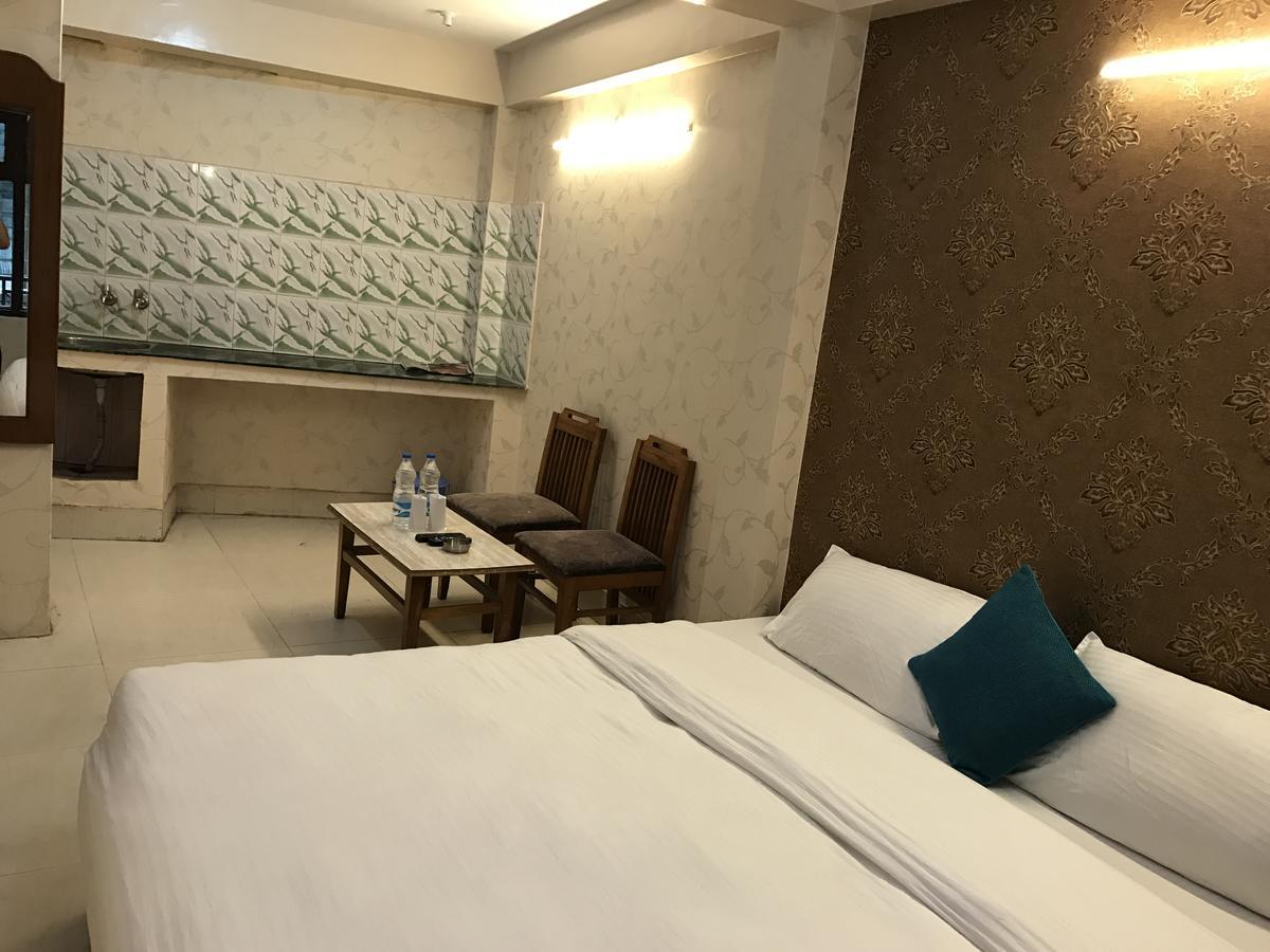 Hotel Skylark Nainital Pokoj fotografie